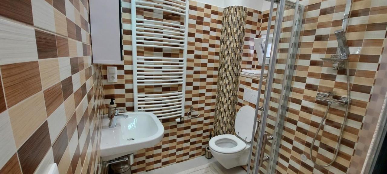 Apartment Krale Jiriho Karlovy Vary Extérieur photo